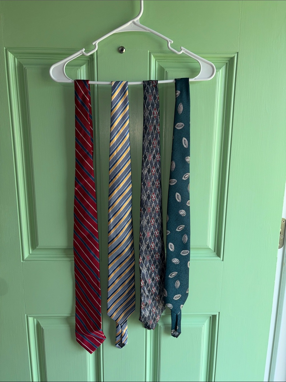 Set of 4 Men’s Ties